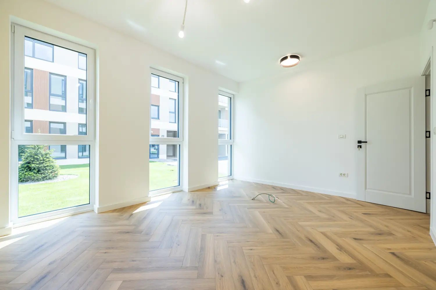 Fotograf imobiliare + videografie 4K: cum scurtezi timpul până la vânzare